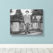 Mann in Hut Leinwanddruck (Insitu (Holzboden))