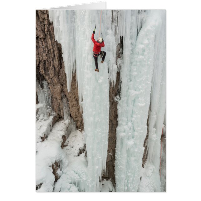 Mann klettert Eis, Colorado (Vorne)