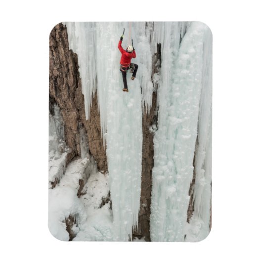 Mann klettert Eis, Colorado Magnet (Vertikal)