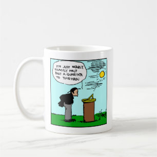 Mann liest eine Sonnenuhr-Tasse (Rube Goldberg-Kun Kaffeetasse