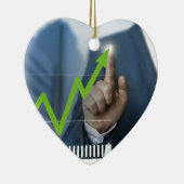 Mann mit Börsenkurs Touchscreen-Konzept Keramikornament (Rechts)