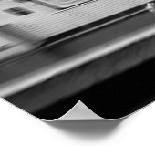 Mann mit Einkaufstüten in der U-Bahn (Chatelet) Poster (Ecke)