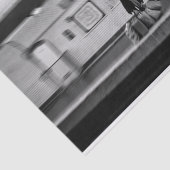 Mann mit Einkaufstüten in der U-Bahn (Chatelet) Seidenpapier (Ausschnitt)