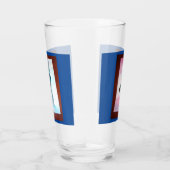 Mann mit Gitarrenglas-Cup Glas (Rechts)