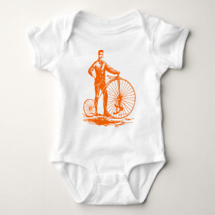 Mann mit Penny Farthing - Orange Baby Strampler