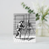 Mann schlägt einem Skelett vor Postkarte (Stehend Vorderseite)