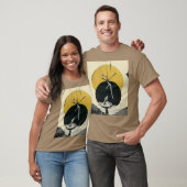 Mann sirrt, einzigartiges Hemd T-Shirt (Unisex)