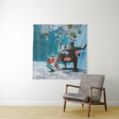 Mann sitzt auf Stuhl unter Wasser mit schwimmendem Wandteppich (Beispiel)