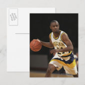 Mann spielt Basketball 2 Postkarte (Vorne/Hinten)