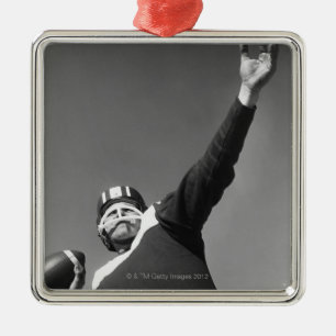 Mann spielt Football 2 Silbernes Ornament