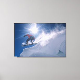 Mann springt von einer großen Ecke auf einem Snowb Leinwanddruck