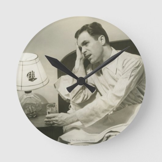 Mann-Trinkwasser Runde Wanduhr (Vorderseite)