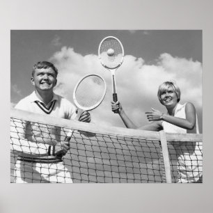 Mann und Frau beim Tennisspielen Poster