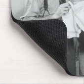 Mann und Frau, die Geschirr tun Mousepad (Ecke)
