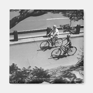 Mann und Junge beim Radfahren Magnet