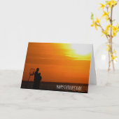 Mann und Sohn Silhouette bei Sonnenuntergang Karte (Gelbe Blume)