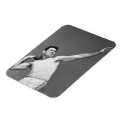 Mann wirft Shotput Magnet (Linke Seite)
