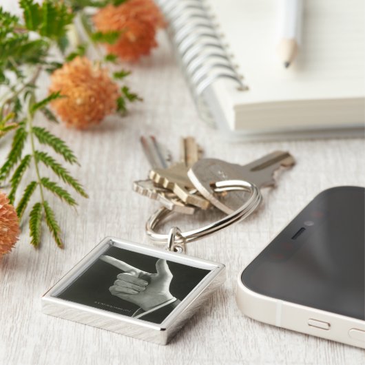 Mann-Zeigen Schlüsselanhänger (Seite)