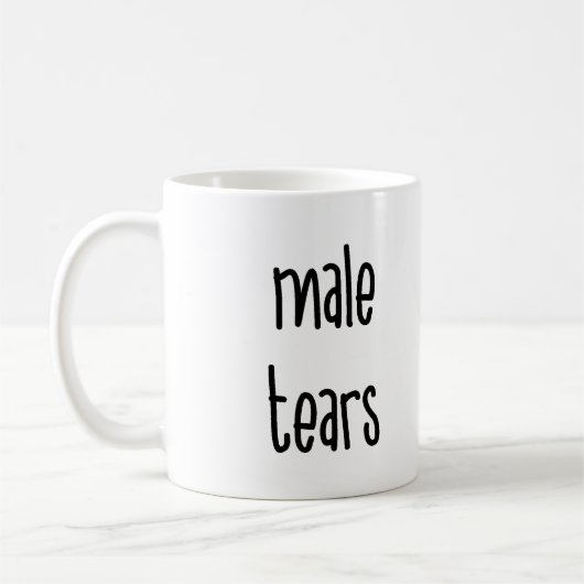 Mann zerreißt feministische Kaffee-Tasse Kaffeetasse (Links)