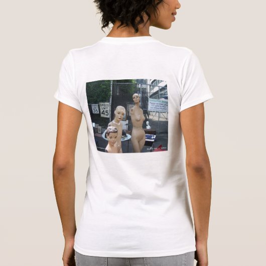 Mannequin-Familie - Bild-an Rückseite T-Shirt (Rückseite)