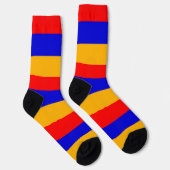 Männer Crew Socken mit der Fahne von Armenien. (Rechts)