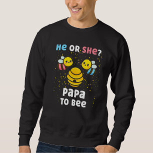 Männer, die das Geschlecht des Säuglings in Einkla Sweatshirt