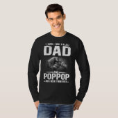 Männer, die ich zwei Titel Vater und Poppop Vater' T-Shirt (Vorne ganz)