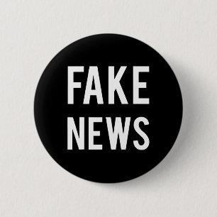 Männer Fake News Medien Politik Trump Unterstützer Button