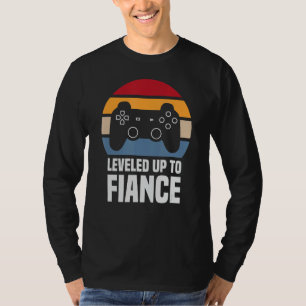 Männer haben für ihn einen neuen Verlobten Co. bis T-Shirt