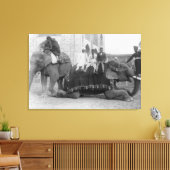 Männer reiten Elefanten in Indien FotografieIndien Leinwanddruck (Insitu (Wohnzimmer))