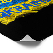 Männer stehen mit der Ukraine, ukrainische Flagge, Poster (Ecke)