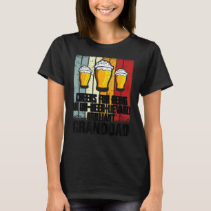 Männer trinken Beifall, weil sie sich als Bierbrau T-Shirt