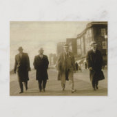 Männer über die Stadt Postkarte (Vorderseite)