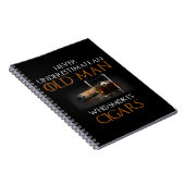 Männer unterschätzen nie einen alten Mann, der rau Notizblock (Rechte Seite)