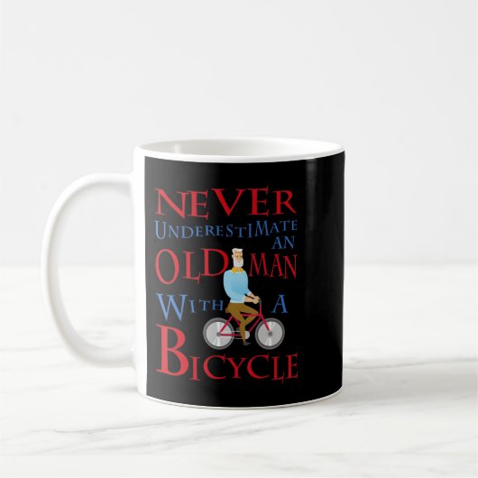Männer unterschätzen nie einen alten Mann mit Bow Kaffeetasse (Links)