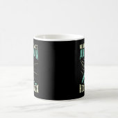 Männer unterschätzen nie einen alten Mann mit Hock Kaffeetasse (Mittel)