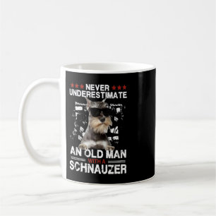 Männer unterschätzen nie einen alten Mann mit Sc Kaffeetasse