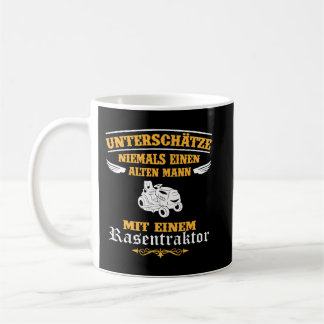 Männer Unterschätzen nie einen Mann mit Rasentrakt Kaffeetasse