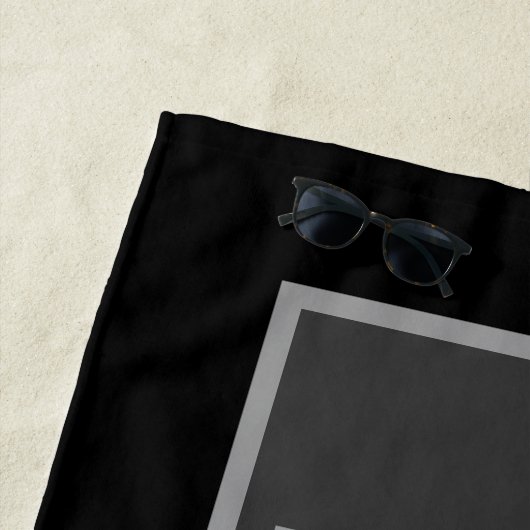 Männersportive Geometrische dunkle Grays & Schwarz Strandtuch (Beispiel)