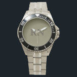 Männliche RN-Krankenschwester Männer-Sitte Armbanduhr<br><div class="desc">Zeigen Sie Ihren Stil mit dieser männlichen RN Nurse Men's Custom Watch. Es ist modern und minimalistisch,  beruflich eingerichtet. Passen Sie die Uhr an,  um Ihren Anzug zu gewährleisten. Sie können auch die Hintergrundfarbe aus dem Salbei-Grün wie gezeigt ändern. Das ist ein perfektes Geschenk für jede männliche Krankenschwester.</div>