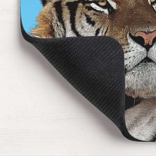 männliche Tigerkopftierart Mousepad (Ecke)