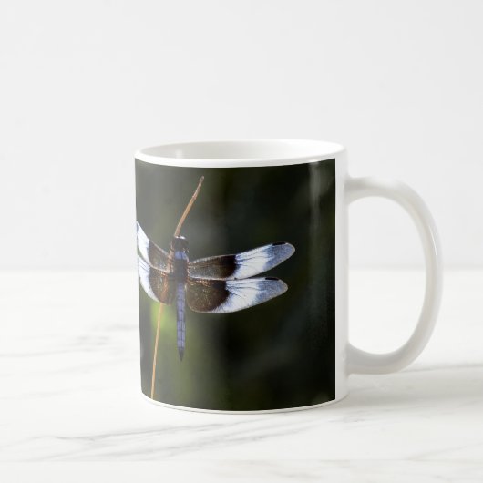 Männliche Witwe Skimmer Dragonfly Kaffeetasse (Rechts)