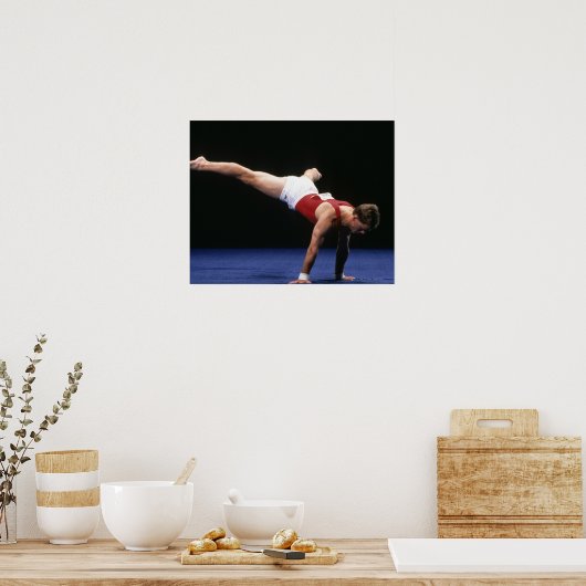 Männlicher Gymnast, der eine Routine im Boden spie Poster (Küche)