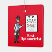 Männlicher Optometriker mit Augendiagrammschmuck Keramikornament (Links)