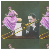 Mannspiele Trombone Prallplatte tanzt auf Tabelle Stoff (Nahaufnahme)