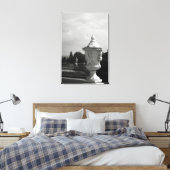 Manor Gardens Schöner Urn Leinwanddruck (Insitu (Schlafzimmer))