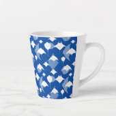 Manta Rays and Stingray Patches auf Ocean Blue Milchtasse (Rechts)