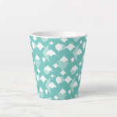 Manta Rays and Stingray Pattern on Aqua Blue Milchtasse (Vorderseite)