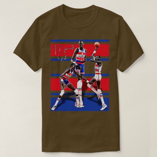 Manute Bol Bullets Tribute T-Shirt (Design vorne)