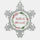 Manx Merry Christmas Wreath, Nollick Ghennal Schneeflocken Zinn-Ornament (Vorderseite)